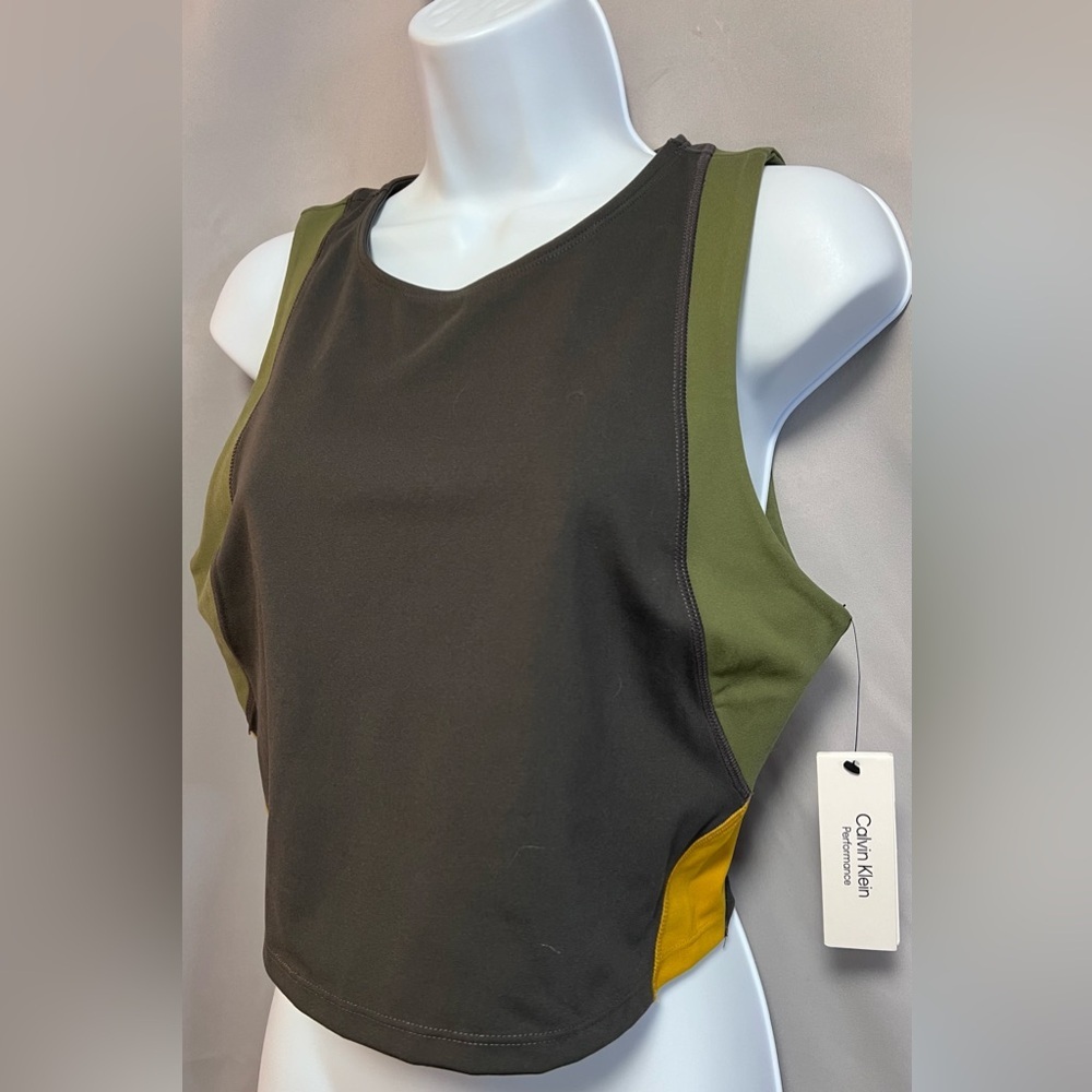 Calvin‎ Klein Performance Embrace Colorblock Cropped Tank Top - Picture 2 of 11